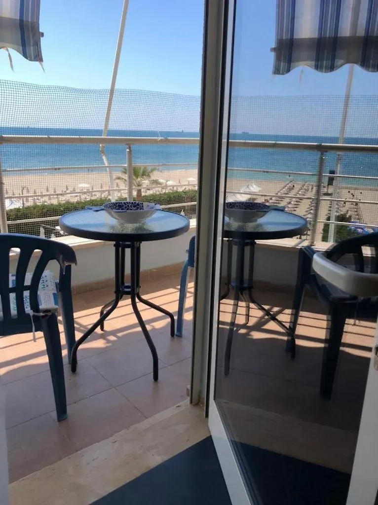 Beachfront Apartament In Golem Golem (Tirana)